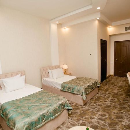 Cinema Boutique Hotel Гянджа Екстер'єр фото