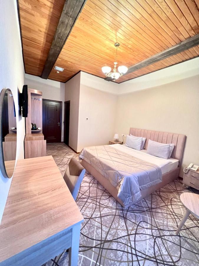 Cinema Boutique Hotel Гянджа Екстер'єр фото