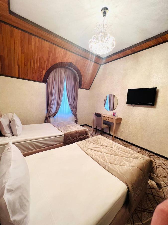 Cinema Boutique Hotel Гянджа Екстер'єр фото