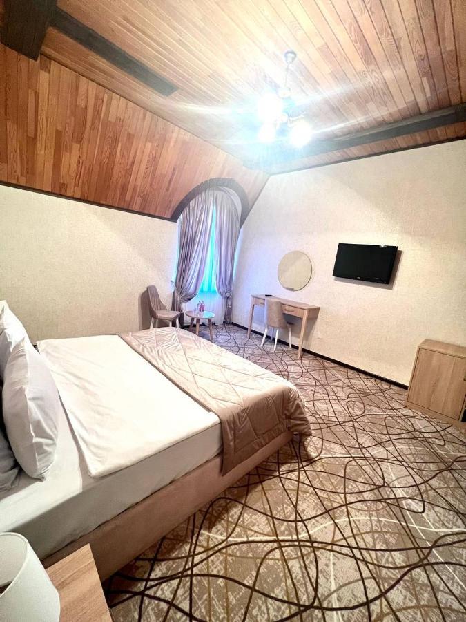 Cinema Boutique Hotel Гянджа Екстер'єр фото