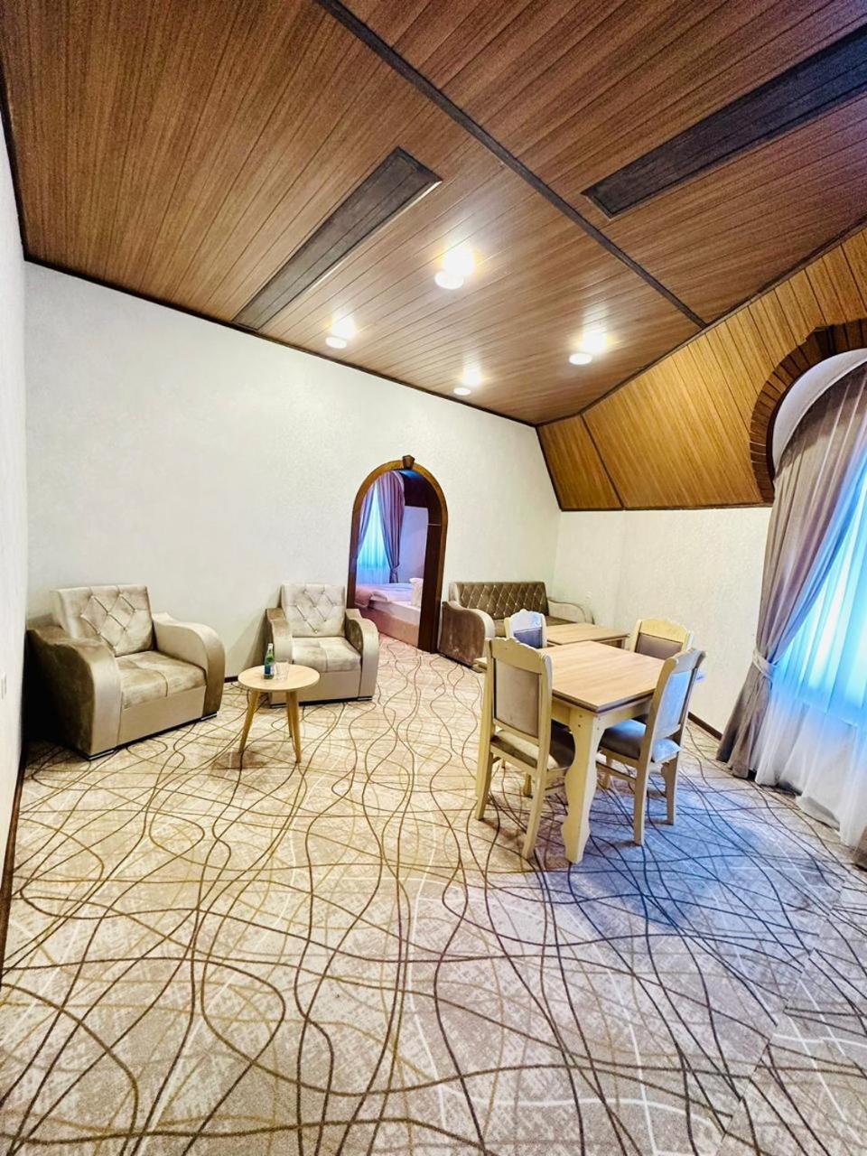 Cinema Boutique Hotel Гянджа Екстер'єр фото