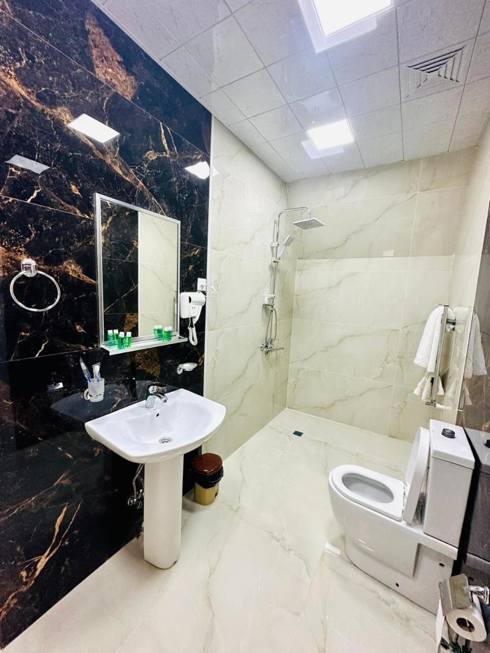 Cinema Boutique Hotel Гянджа Екстер'єр фото